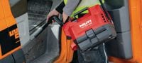 Aspiradora de construcción a batería VC 75-1-A22 Aspiradora de construcción compacta y a batería para limpieza de las obras (secas), tanque de 1 galón Aplicaciones 1