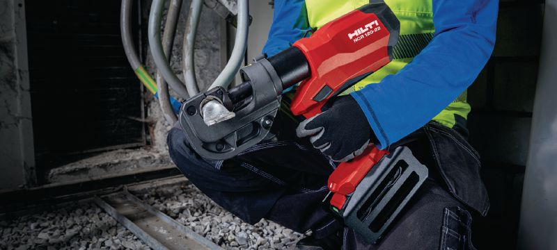 Crimpadora de 12 toneladas NCR 120-22 Prensa a batería de 12 toneladas para el prensado de cables de hasta 750 KCMIL | hasta 300 mm² de aluminio y hasta 400 mm² de cobre Aplicaciones 1