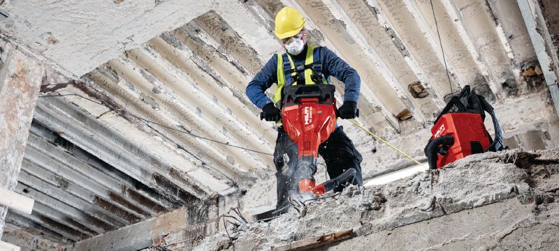 Martillo neumático a batería TE 2000-22 Potente y ligero martillo neumático a batería para demoliciones de hormigón y de otros materiales (plataforma de batería Nuron) Aplicaciones 1