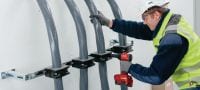 Llave de impacto a batería SIW 6AT-A22 Llave de impacto a batería de 22 V de bajo par equipada con yunque de 1/2 con sistema de retención para tareas de anclaje y atornillado Aplicaciones 2