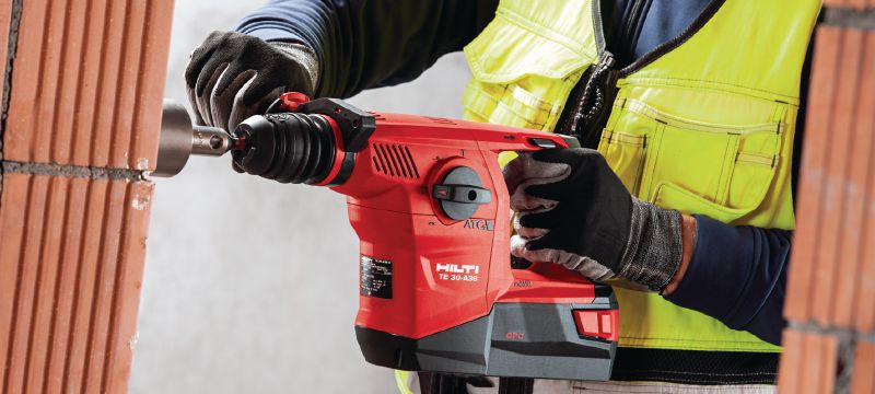 Martillo perforador a batería TE 30-A36 Potente martillo perforador a batería SDS Plus (TE-C) para tareas pesadas de perforación en concreto y cincelado correctivo Aplicaciones 1
