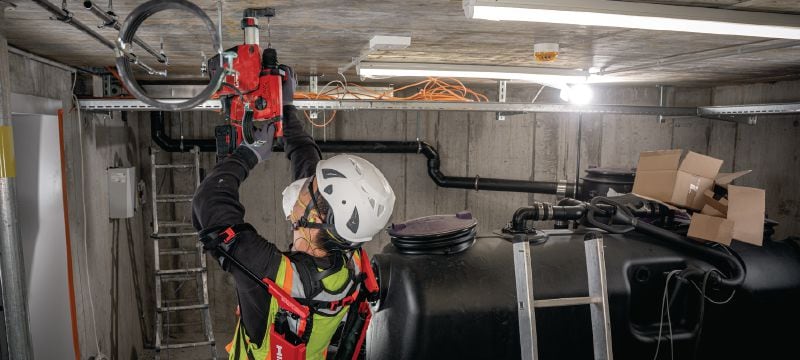 Exoesqueleto de hombro EXO-S de gran tamaño Exoesqueleto para trabajos de construcción que ayuda a reducir la fatiga en el hombro y el cuello que genera el trabajo a una altura superior al nivel del hombro, apto para circunferencias de bíceps de más de 40 cm (16”) Aplicaciones 1